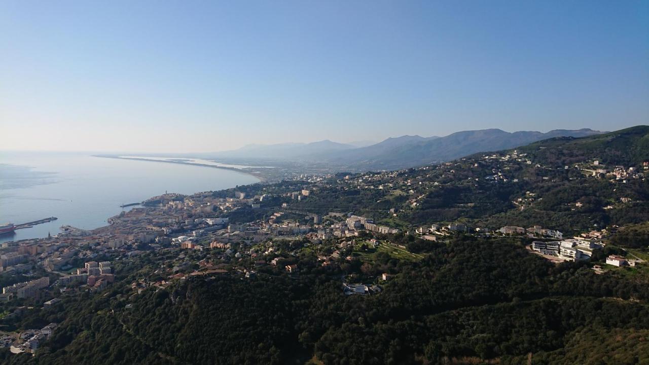 Апартаменти A Tana Di A Volpe Ville-di-Pietrabugno Екстер'єр фото